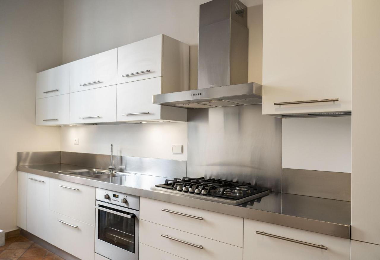 Artsy And Elegant Apartment Near Pantheon Рим Экстерьер фото