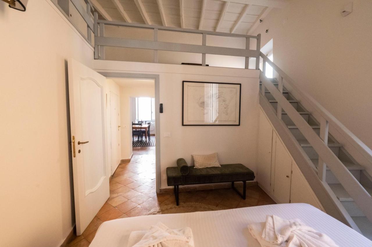 Artsy And Elegant Apartment Near Pantheon Рим Экстерьер фото